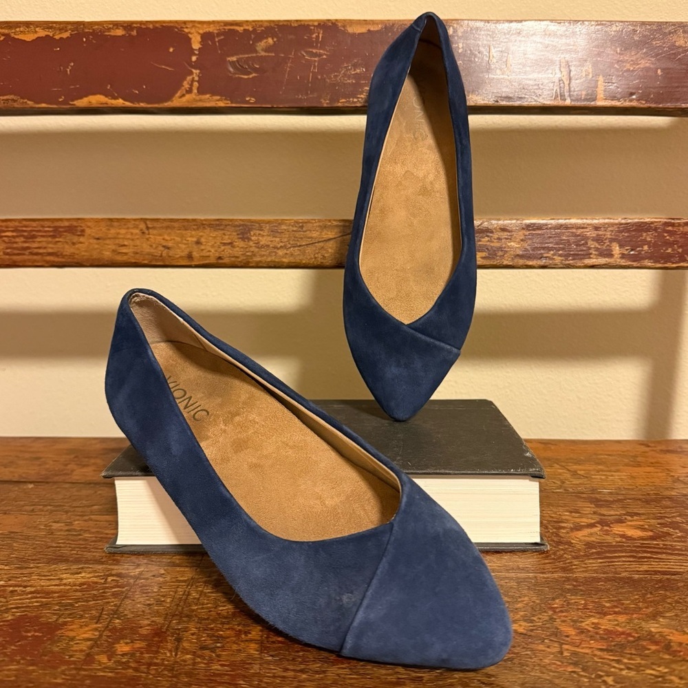 Vionic Navy Blue Suede Pointed Toe Flats - Picture 12 of 12